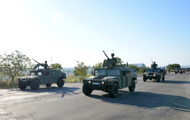 Armata Naţională se pregăteşte intens pentru parada militară de Ziua Independenţei (FOTO/VIDEO)