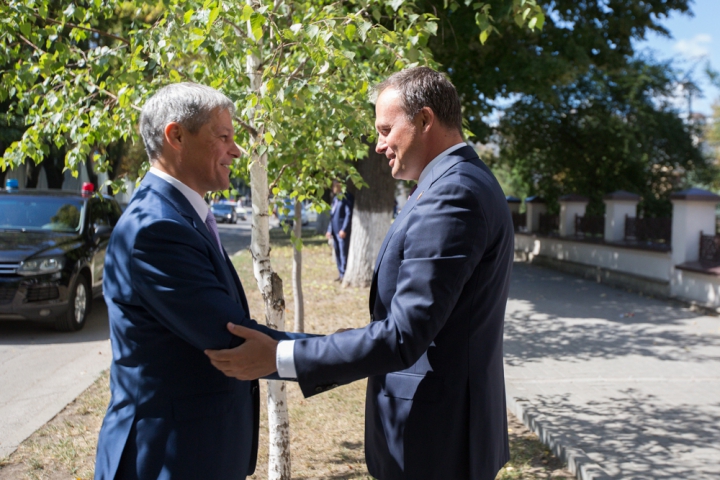 Dacian Cioloş: "România va extinde proiectele de dezvoltare în Republica Moldova"