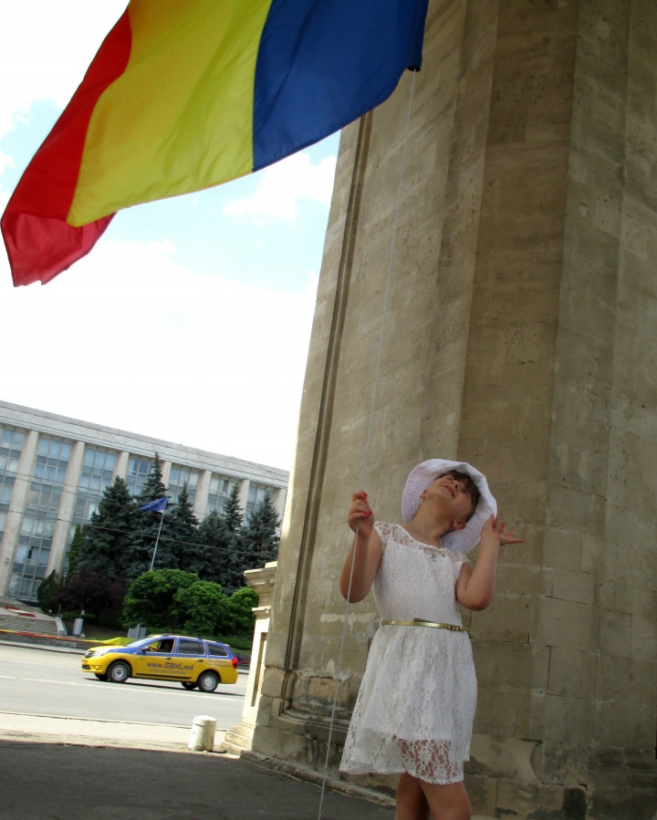 EU SUNT MOLDOVA! Imagini impresionante realizate de moldovenii din ţară şi de peste hotare (FOTO)