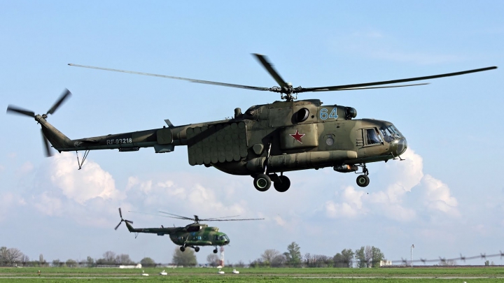 Un elicopter MI-2 s-a prăbuşit în Rusia (FOTO)