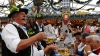 Măsuri sporite de securitate la Oktoberfest: Toţi vizitatorii sunt verificaţi la intrare