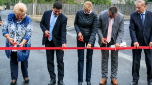 MOTIV DE BUCURIE pentru locuitorii din Orhei! Orășenii se pot lăuda cu un cartier modern (VIDEO)