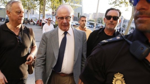 Bijuterii, alcool... Fost şef al FMI, judecat pentru cum şi-a folosit cardul