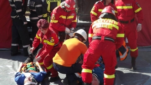 GRAV ACCIDENT în România! Două autocare cu zeci de pasageri s-au ciocnit la Argeş (VIDEO)