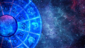 HOROSCOP 4 septembrie: Racii fac schimbări în viaţă, iar leii s-ar putea să plece într-o călătorie