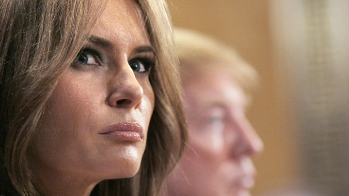 Supărată FOC! Melania Trump a dat în judecată un ziar şi un blogger