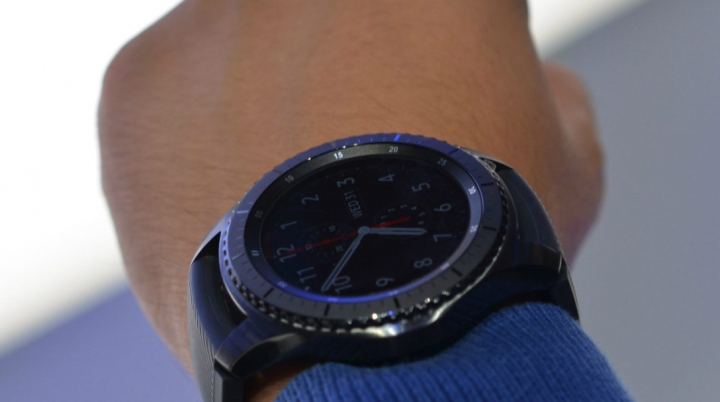 Samsung Gear S3 vine cu un ecran mult mai mare şi va fi disponibil în două versiuni