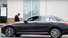 Ţi-ai vinde iubita pentru 5.000 de dolari şi un Mercedes-Benz? Răspunsul unui bărbat a devenit VIRAL (VIDEO)