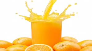 Cum te OMOARĂ sucul de portocale? Tot mai mulţi oameni RENUNŢĂ să-l mai bea dimineaţa