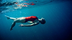 INTERESANT! Cum ne-am putea ține respirația mai mult, doborând noi recorduri