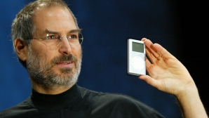 STEVE JOBS, COMEMORAT. Cofondatorul Apple ar fi împlinit astăzi 63 de ani