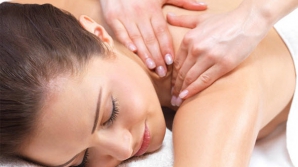 #Life Style: Uimeşte-ţi partenerul cu un masaj simplu şi relaxant acasă (VIDEO)