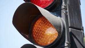 Instruiţi cum să se comporte în trafic. Micuții i-au avut pe post de învățători pe agenţii de circulaţie