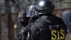 PERCHEZIŢII DE AMPLOARE în mai multe localităţi într-un dosar de contrabandă în proporții deosebit de mari