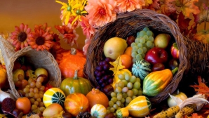 Târg de toamnă în scopuri caritabile. Gestul DEMN DE LAUDĂ a unor elevi din Capitală