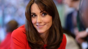Kate Middleton surprinde din nou! În ce condiţii călătoreşte Ducesa de Cambridge (FOTO)
