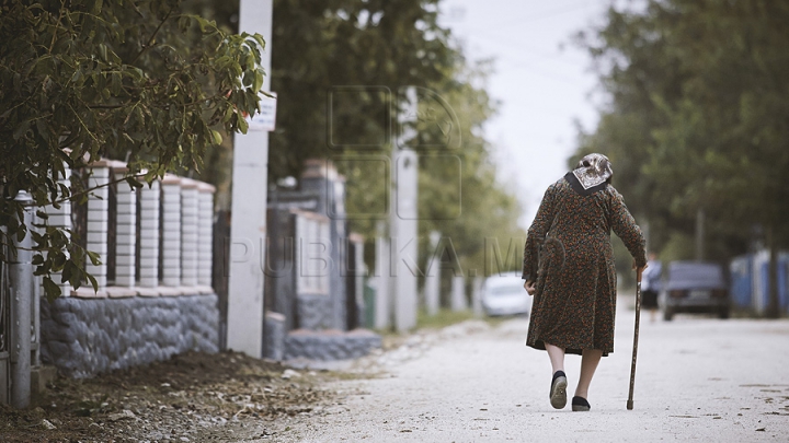 CAZ ÎNGROZITOR la Sîngerei! O bătrână de 79 de ani, VIOLATĂ de un tânăr de 19 ani