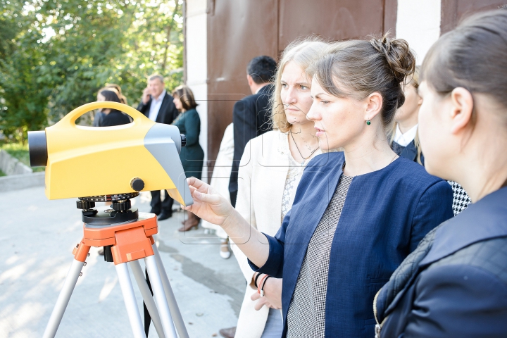 INVESTIŢIE DE UN MILION DE EURO! Cum arată acum Centrul de Excelenţă în Construcţii (FOTOREPORT)