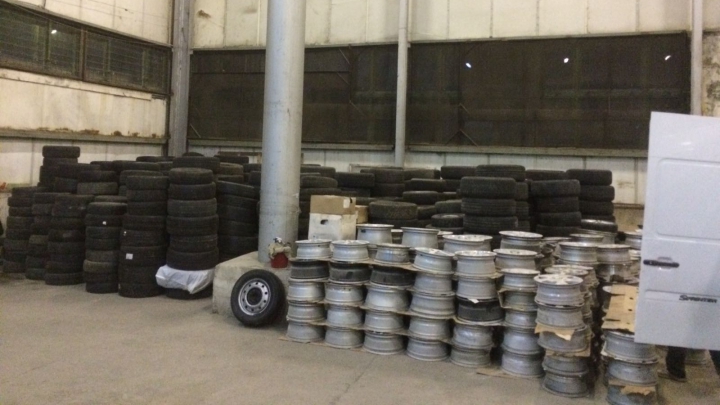 Mărfuri de contrabandă de peste 2 MILIOANE DE LEI, reținute de către Echipele Mobile ale Serviciului Vamal