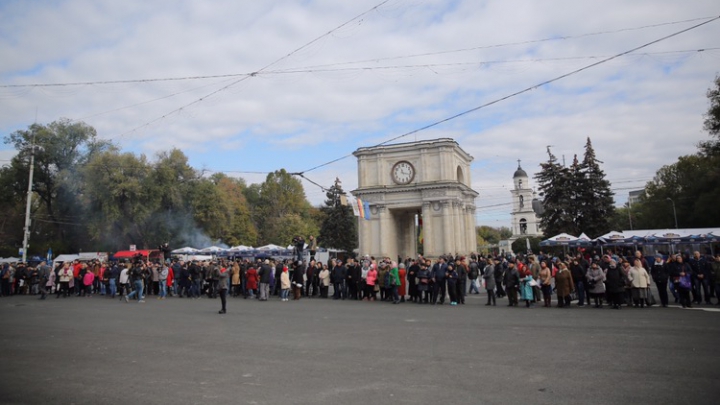 LA MULŢI ANI, Chişinău! Programul distracţiilor de Ziua Oraşului