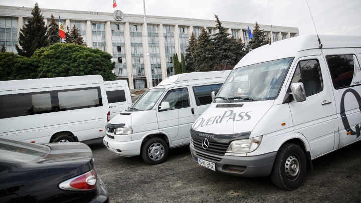 Protest cu claxoane în Capitală! Transportatorii de pe rutele internaționale, nemulţumiţi de controale