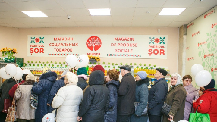 Un nou magazin social, inaugurat în Capitală (FOTO)