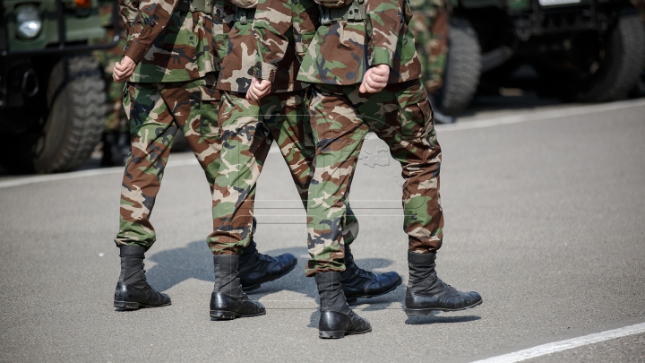 Militarii Armatei Naţionale participă la alegerile prezidenţiale. Unde vor putea vota