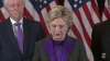 Motivul pentru care Hillary Clinton s-a îmbrăcat în violet la discursul după înfrângerea în alegeri