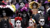 Parada MORŢILOR în capitala Mexicului. Sute de persoane i-au comemorat pe cei trecuţi în nefiinţă