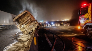 TRAGEDIE în Mozambic: Un camion care transporta benzină A EXPLODAT ucigând 73 de oameni