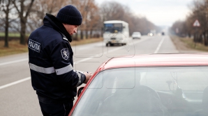 Un bărbat AMENINŢĂ POLIŢIA cu răfuială. Ce l-a înfuriat pe conducătorul auto