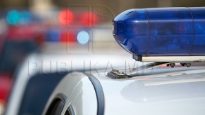 Reţinuţi pentru contrabandă: Ce încercau să transporte peste hotarele ţării doi şoferi din Ucraina (VIDEO)