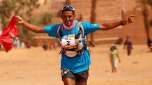 Rachid El Morabity a câştigat prima etapă a maratonului "Desert Oman"