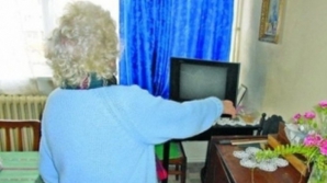 CAZ INCREDIBIL în România! O femeie a rămas fără pensia de handicap pentru că este surdo-mută