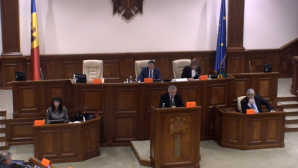 Cod Portocaliu în ţară! Mesajul Parlamentului către femeile supuse violenţei