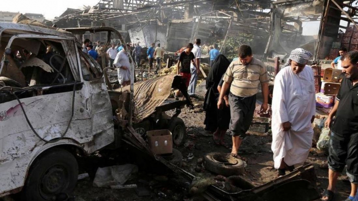 Ce se întâmplă în Irak după un "atac cu bombă" (VIDEO VIRAL)