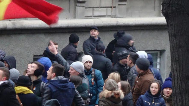 Se dezumflă protestul inițiat de unioniști și Partidul DA (FOTO)