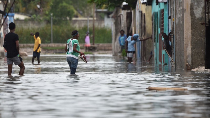 Vreme EXTREM DE REA în Haiti: Cel puţin zece persoane au murit în urma inundaţiilor