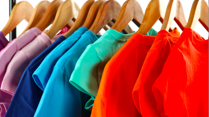 BINE DE ŞTIUT! Află ce spun hainele pe care le porți despre starea ta emoțională