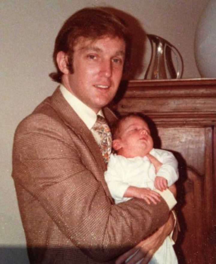 INTERESANT! Cum arăta Donald Trump în copilărie (FOTO)