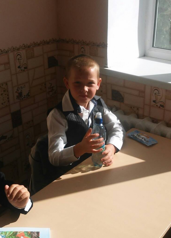 CONCERT DE CARITATE! Un fotbalist de la națională va dona banii colectaţi unei familii nevoiaşe din Călăraşi