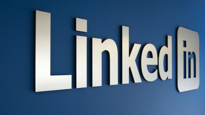 Rusia a interzis accesul la LinkedIn, cea mai mare reţea socială profesională din lume