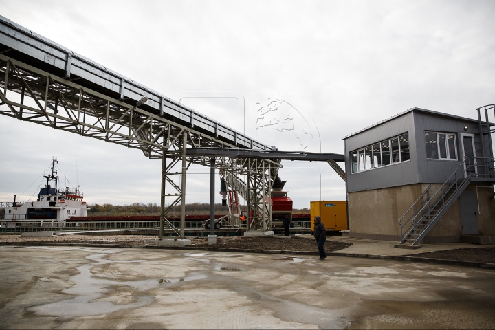 Portul Giurgiuleşti se dezvoltă pe zi ce trece! Un nou terminal pentru cereale, inaugurat astăzi (FOTOREPORT)