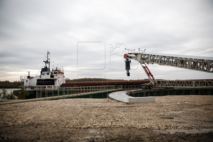 Portul Giurgiuleşti se dezvoltă pe zi ce trece! Un nou terminal pentru cereale, inaugurat astăzi (FOTOREPORT)