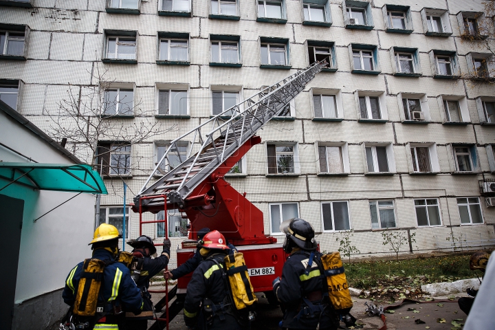 CUTREMUR PUTERNIC în Chișinău. Cât de pregătite sunt autoritățile în caz de dezastru (FOTOREPORT)
