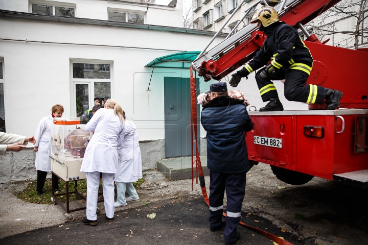 CUTREMUR PUTERNIC în Chișinău. Cât de pregătite sunt autoritățile în caz de dezastru (FOTOREPORT)