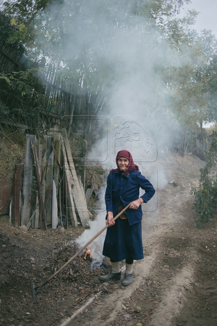 SPLENDOARE AUTUMNALĂ la sate. Imagini ce par rupte dintr-o poveste (FOTOREPORT)