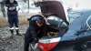 RĂPIT şi ABANDONAT în portbagajul maşinii! Calvarul prin care a trecut un bărbat din municipiul Chişinău