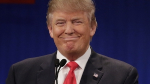 Locuitorii s-au amuzat! Donald Trump a ajuns pe rafturile din magazinele din Rusia. Despre ce este vorba