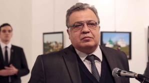 Corpul ambasadorului rus, ucis în Turcia, va fi repatriat. Pe aeroport va avea loc o ceremonie funerară